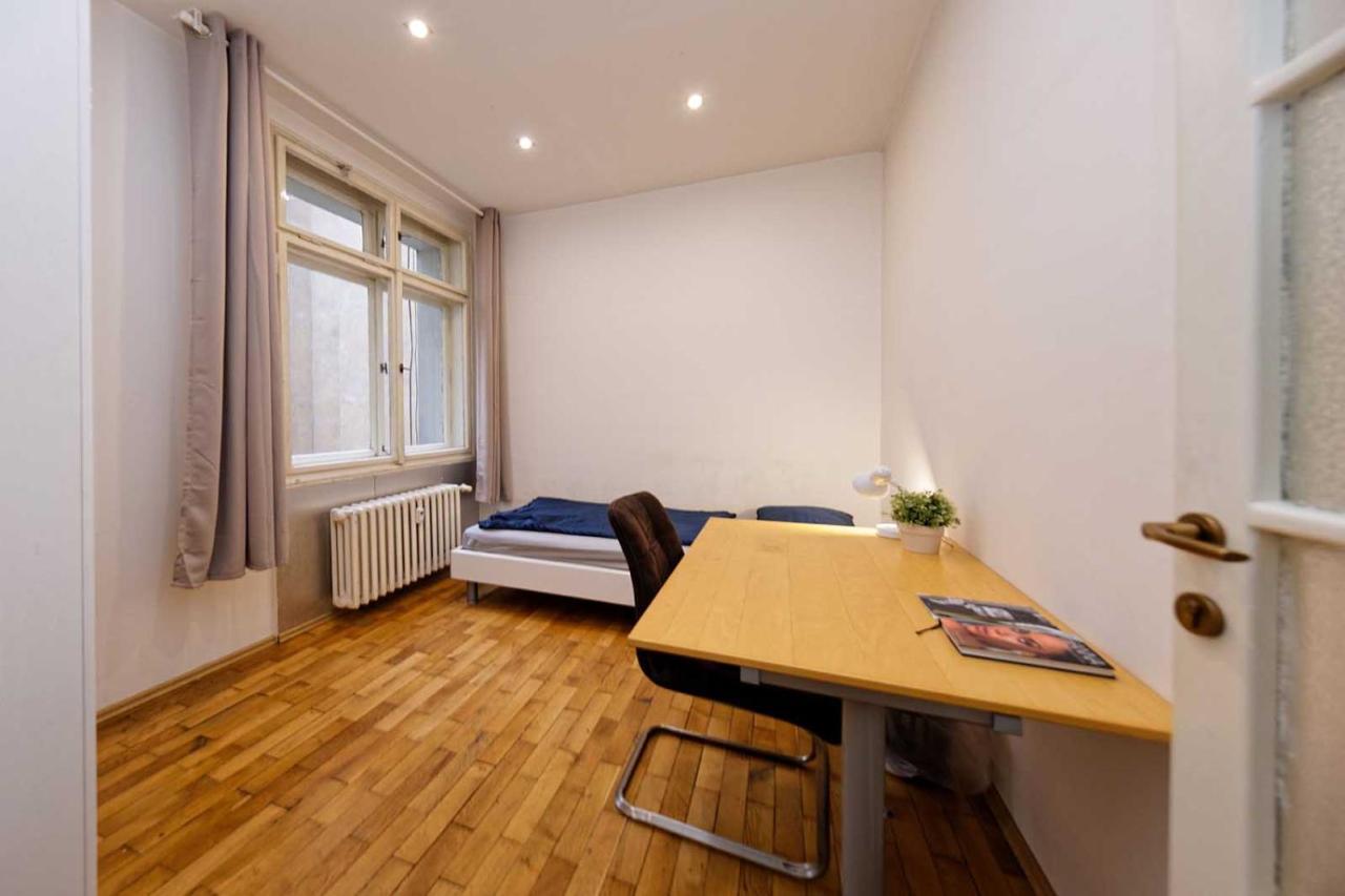 Apartments Vorsilska Prague Exterior photo