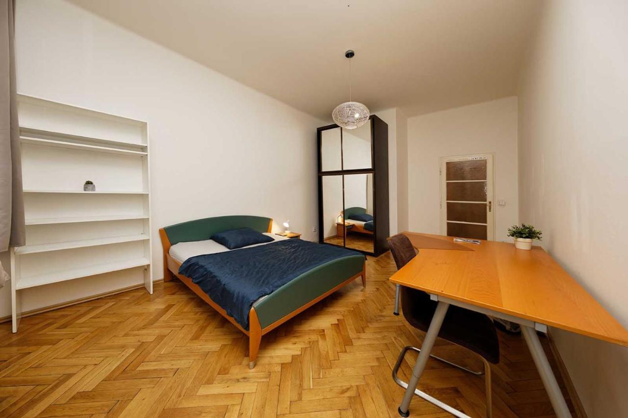 Apartments Vorsilska Prague Exterior photo