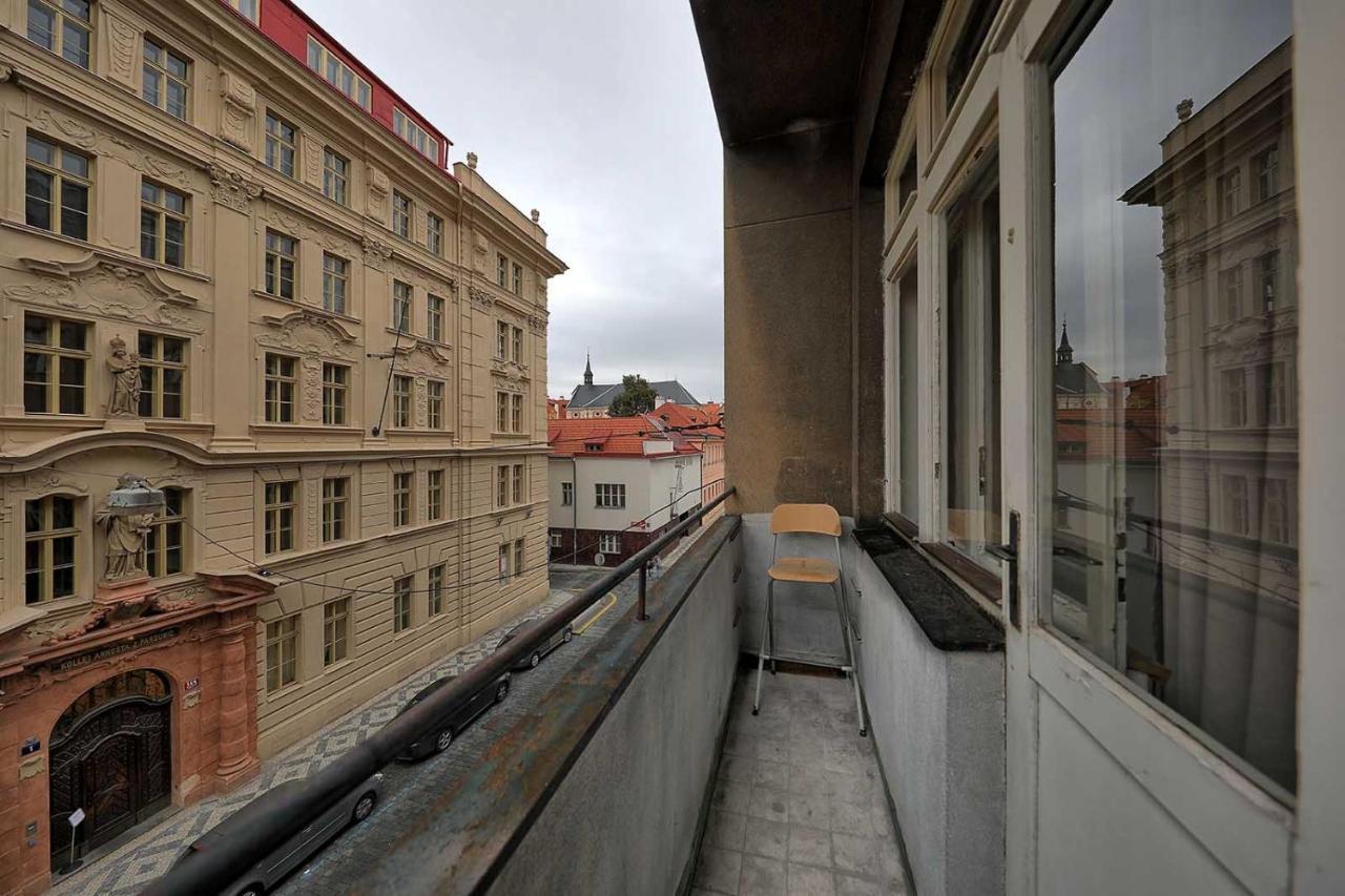 Apartments Vorsilska Prague Exterior photo