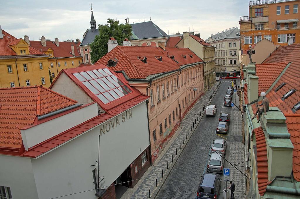 Apartments Vorsilska Prague Room photo